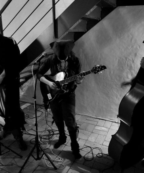 photo_2023-03-15_22-02-08